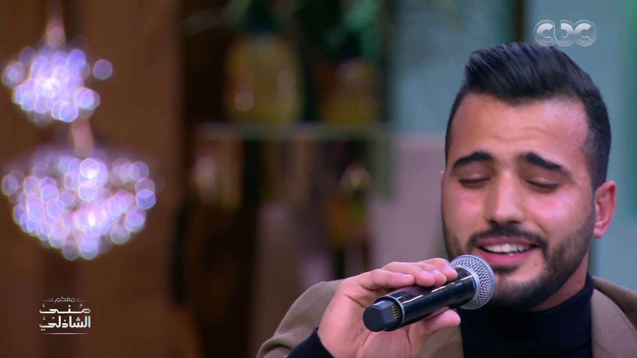 الأذان بصوت تخشع له القلوب .. منشد الشارقة محمد طارق مع منى الشاذلي