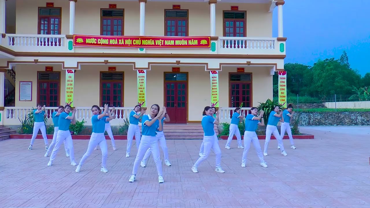 Dân vũ || Đến với con người Việt Nam Tôi, Tân Hợp mời bạn về thăm || Hội LHPN Tân Hợp, Tân Kỳ, NA