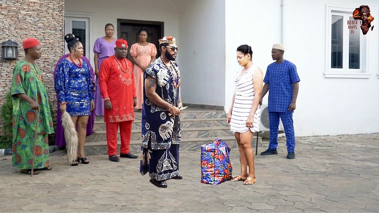 She Came To D Palace To Beg 4 Help When D Prince Saw Her And Fell In Love With Her -Nigerian Movie