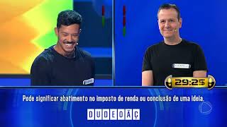 ACERTA OU CAIA: Zucatelli e Gabriel duelam em disputa emocionante