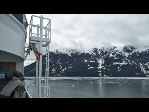 Video: Habarda ledājs Jakutas līcī, Aļaskā