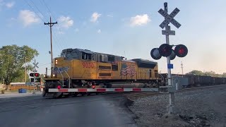 UP 9030 Leads CSX K593 EB and CSX 5364 Leads G021 WB - Terre Haute, IN 8-19-21