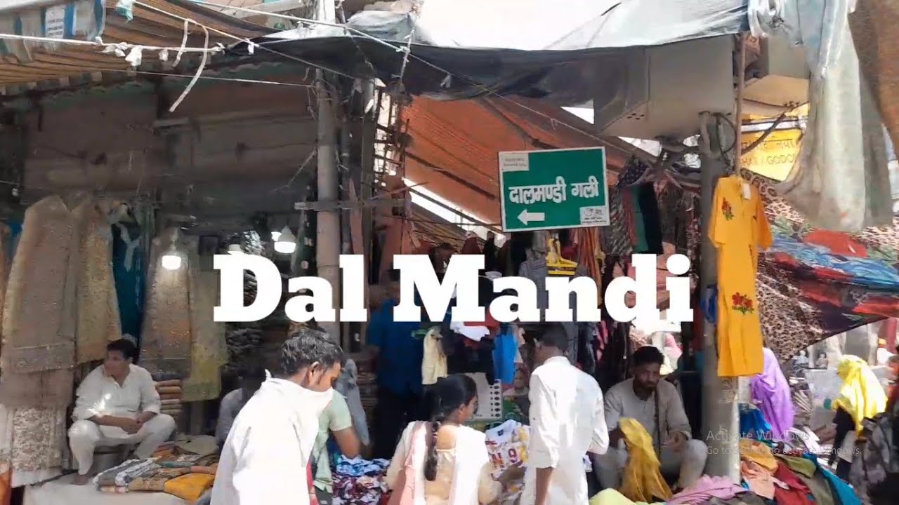 Dal mandi Varanasi Cheapest market in Varanasi YouTube