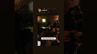 Dead Queen  At Bro Studio Bar Playing Freak From Silverchair  bootleg