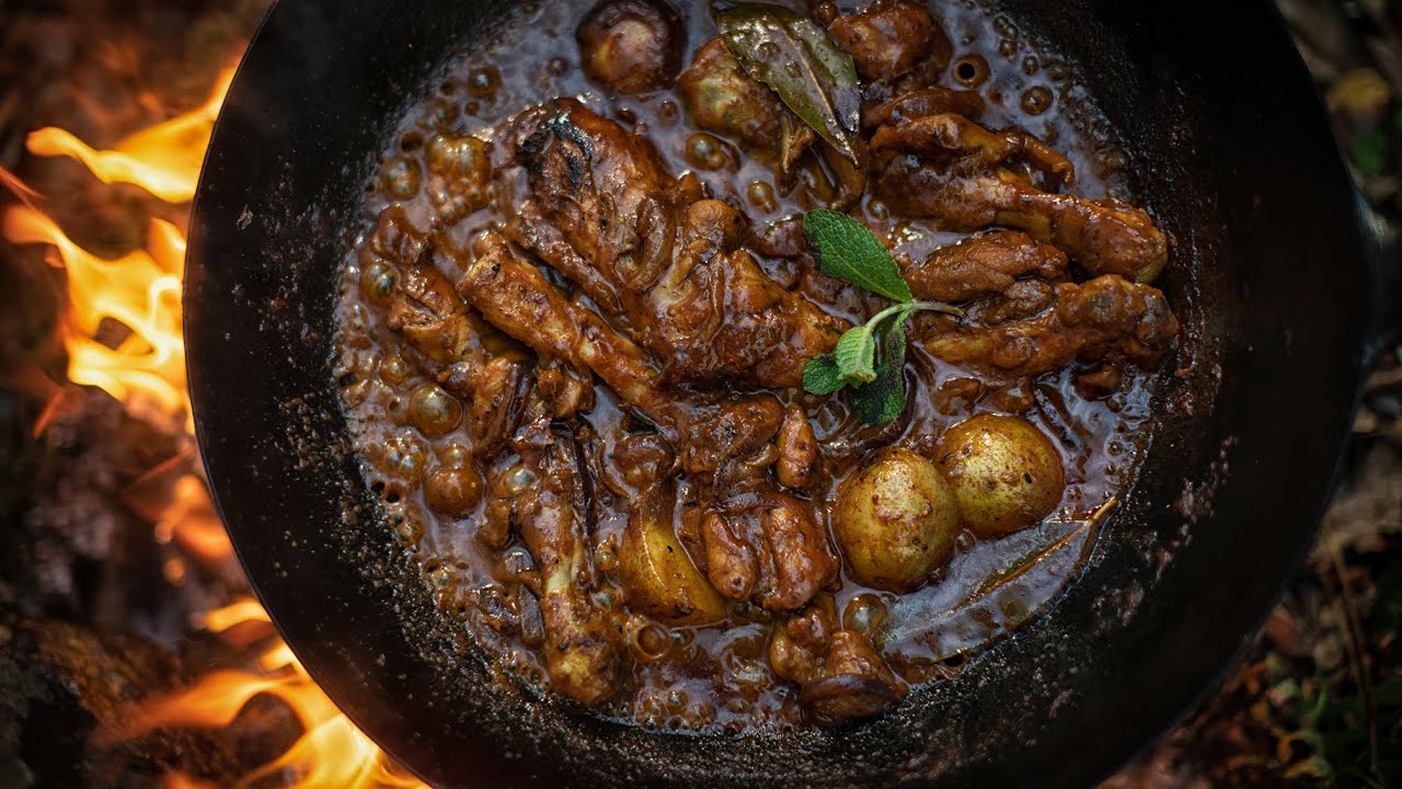 🔥 AMAZING BENGALI CHICKEN CURRY RECIPE - WE COOK IN THE JUNGLE