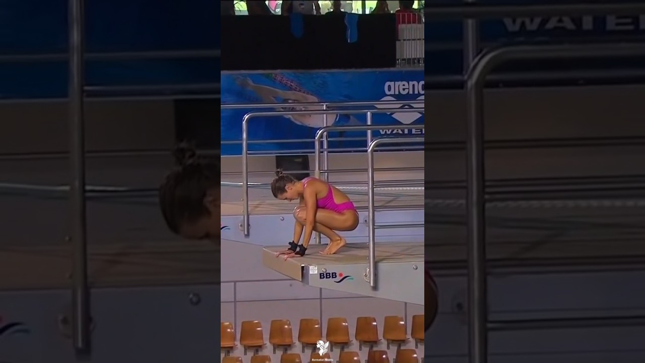 Zsofia Reisinger - High Platform Diving