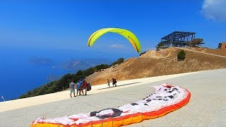 Paragliding Take-Offs at Babadağ Mountain in Ölüdeniz, Türkiye