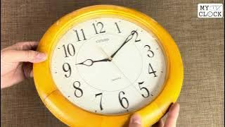 Citizen 4KG657 Wooden Round Wall Clock 31cm Yellow Arabic Numerals White Dial 木製丸型壁ゴールド アラビア数字 白地
