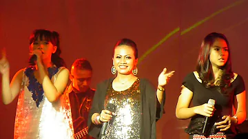 Reach - Bilyana Lathisya, Indah Winar, Putri Ayu and Alsant Nababan Viky Sianipar Show