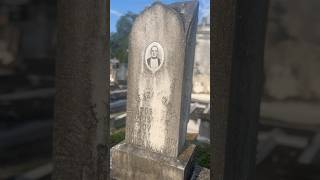 Is this the oldest grave you've ever seen before? #cemetery #headstone #tombstone #haunted #scary