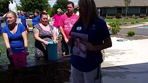 The Oaks at Hampton ALS ice bucket challenge