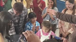 Mannat Show Dua Ki Mummy Ka Birthday Celebrate Kar Rahe Hain Unit Ke Sare Log Ekattha Hoka