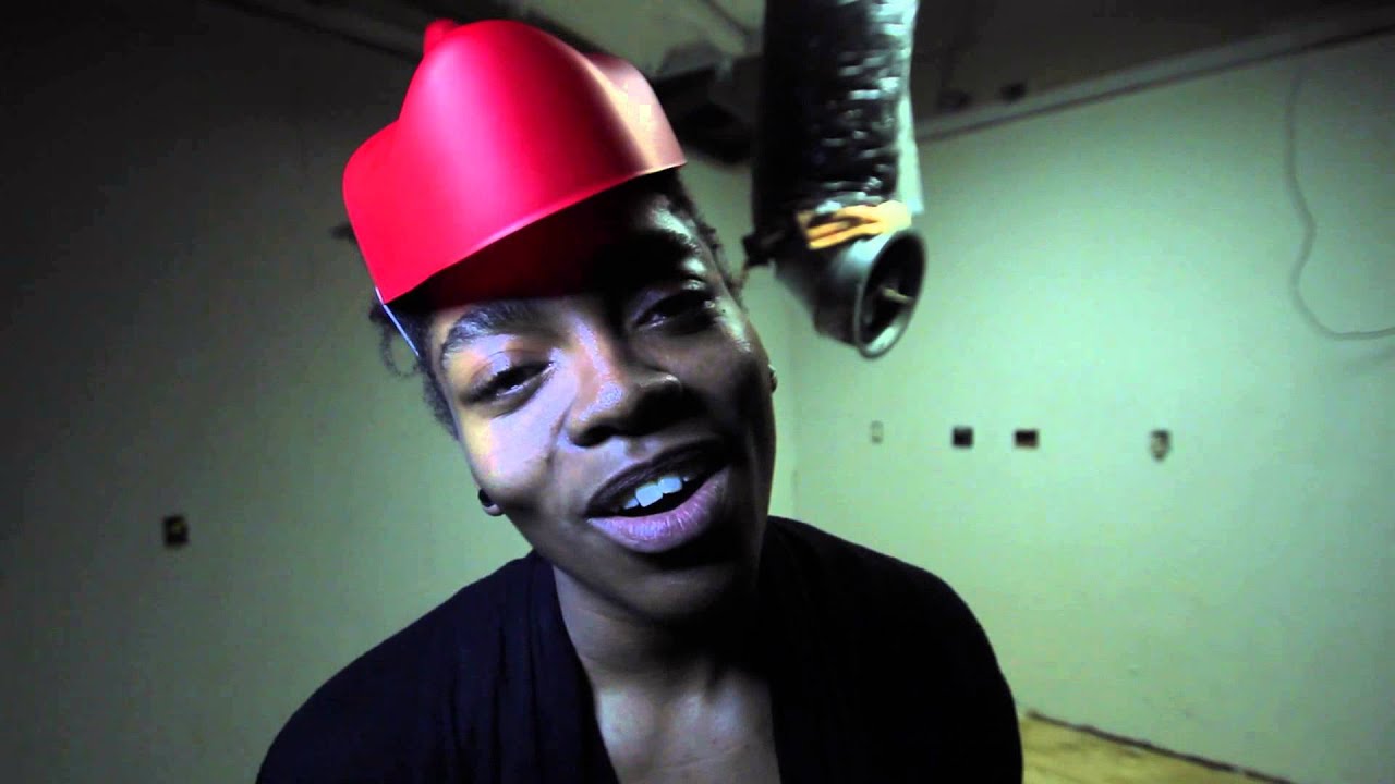 Yaves "Revolver (feat. Keisha Soleil)" music video @YavesEllis