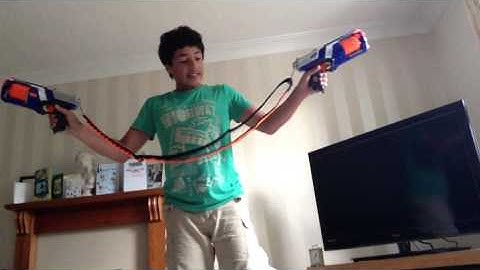 How To: Dual Wield Nerf Strongarms/Mavericks.