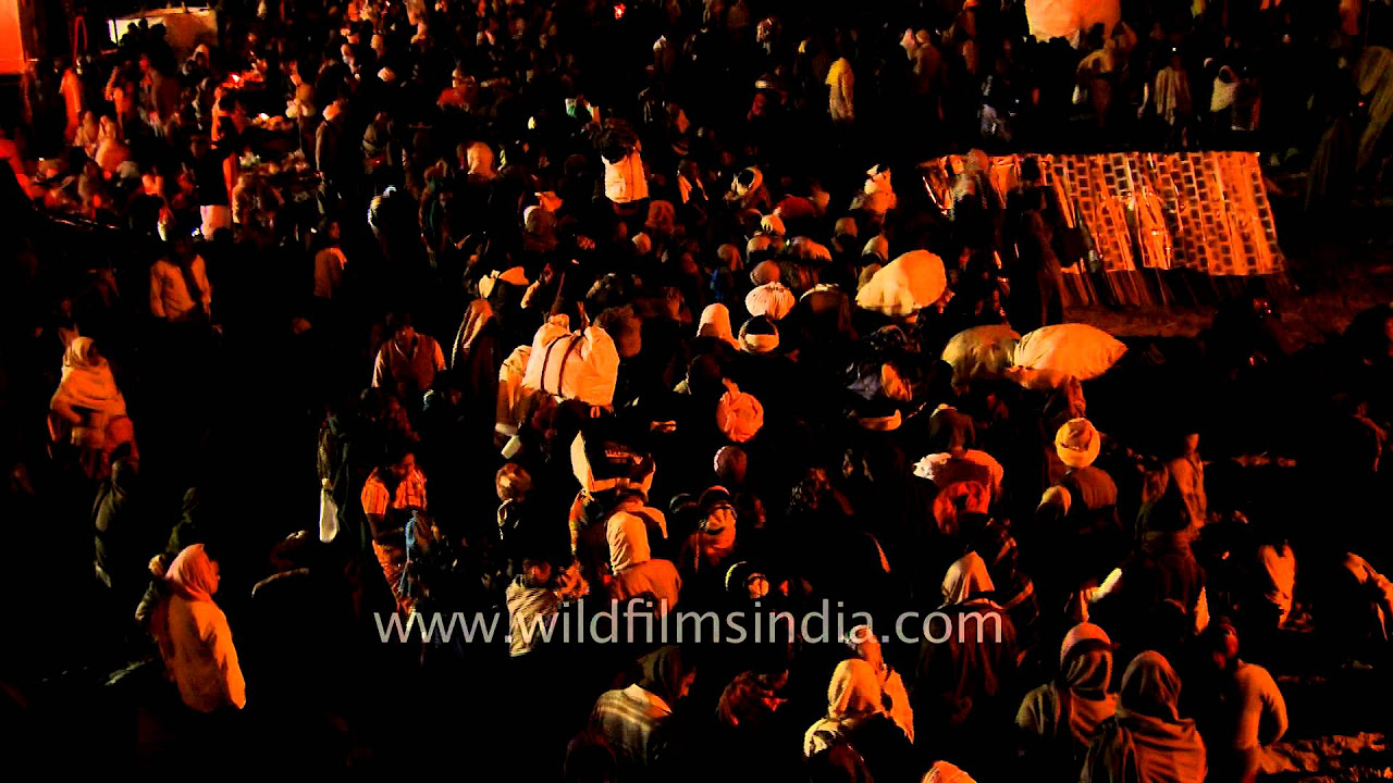 Crowds at Sagar Island Gangasagar mela