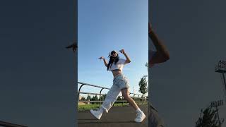 Bazen Böyle Şeyler Yaşıyorum Tabi Şfet シ