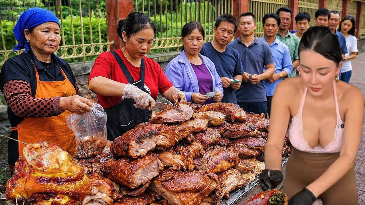 Insane Street Food Rush – This BBQ Seller Can’t Keep Up!