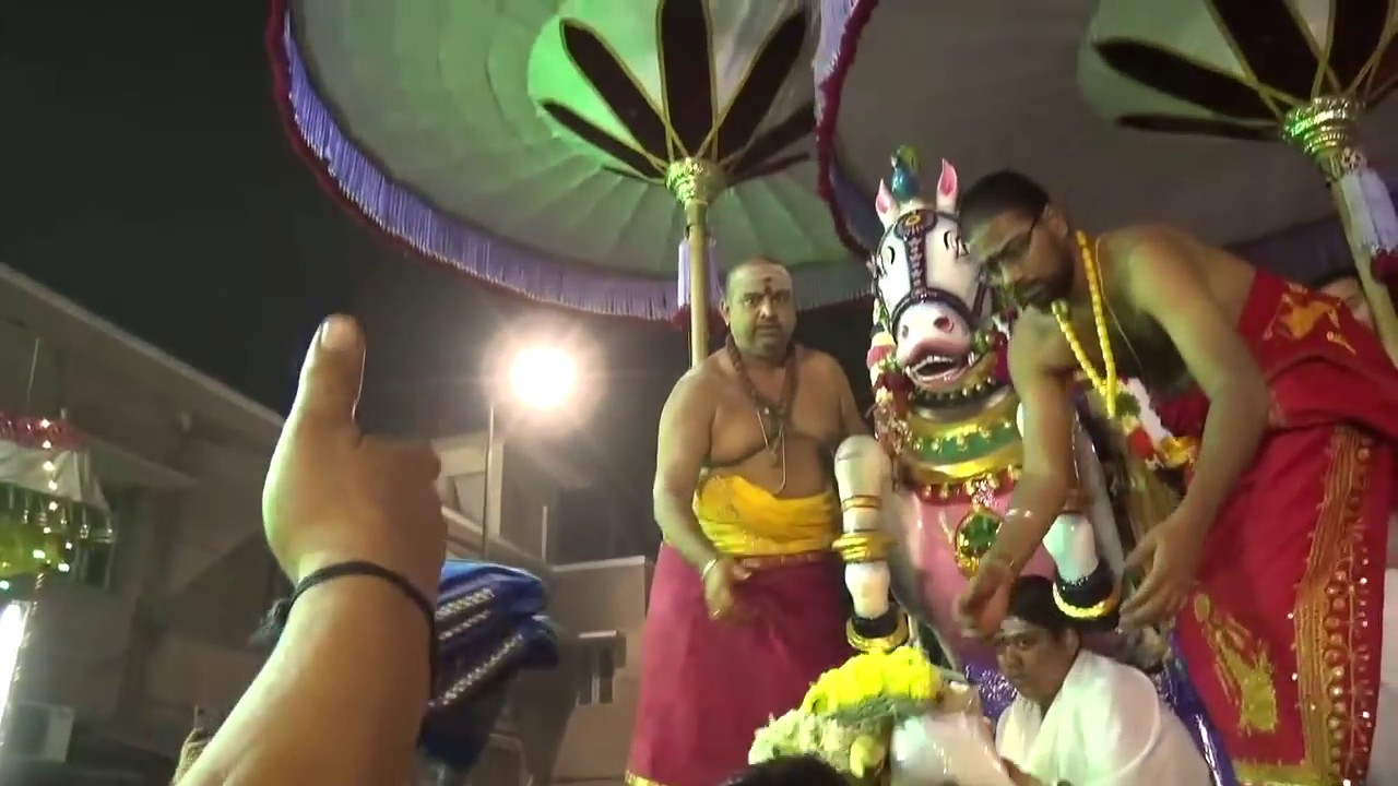 2018 His Holiness Jayendra Periava's last darshan of Ambā Kāmākshi
