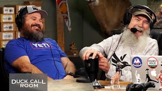 Uncle Si Has Proof That Aliens Live Among Us – And Play Softball? | Duck Call Room #267