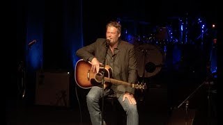 Blake Shelton Remembers His Hero Earl Thomas Conley