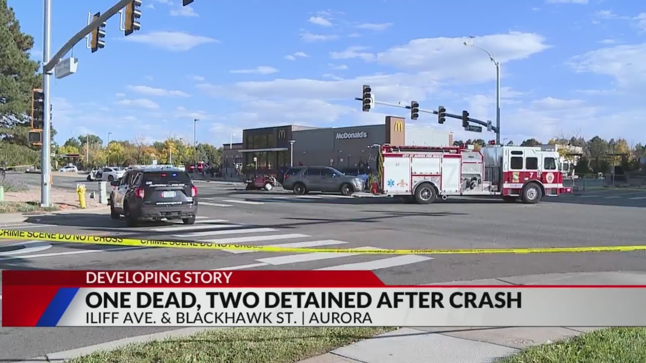 1 dead, 2 detained after crash in Aurora - YouTube