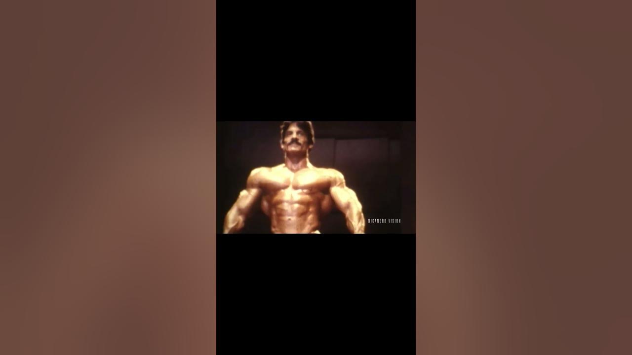 Джастин Менцер