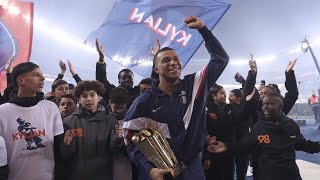 The celebration for the top scorer in the history of Paris Saint-Germain, Kylian Mbappé ! ??????