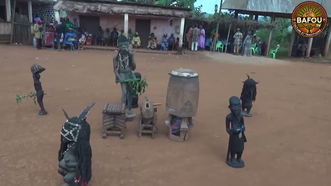 Kougang des Bamiléké : Le Mystère d'une Société Secrète Révélé