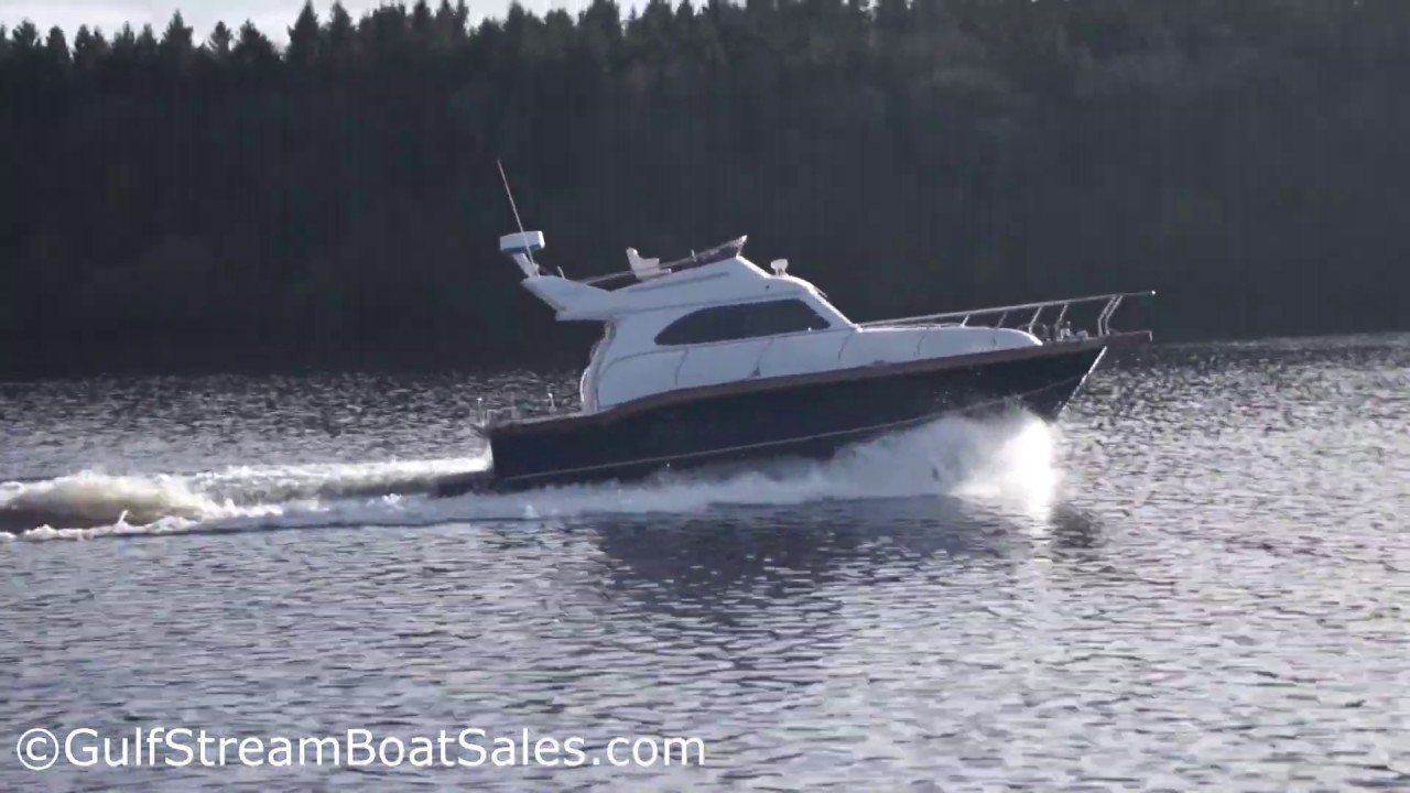 Viki 32 Flybridge Review and Water Test by GulfStream Boat Sales