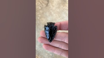 Flintknapping Obsidian Arrowhead