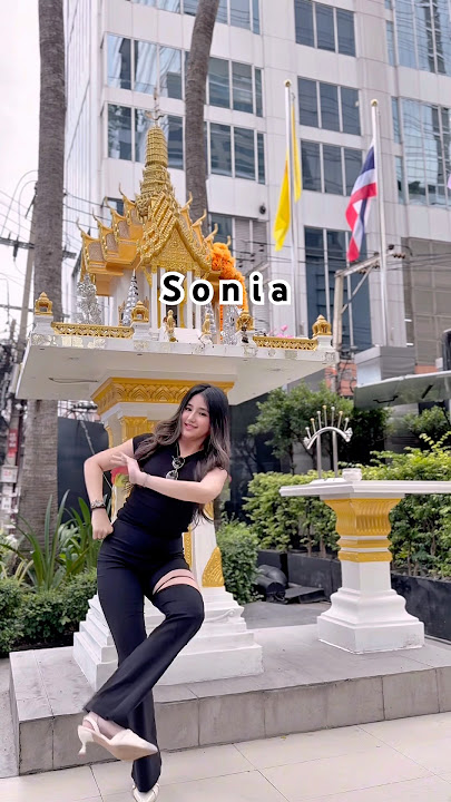 Sonia Jaipong has arrived in Thailand🇹🇭 #cicigeol #dance