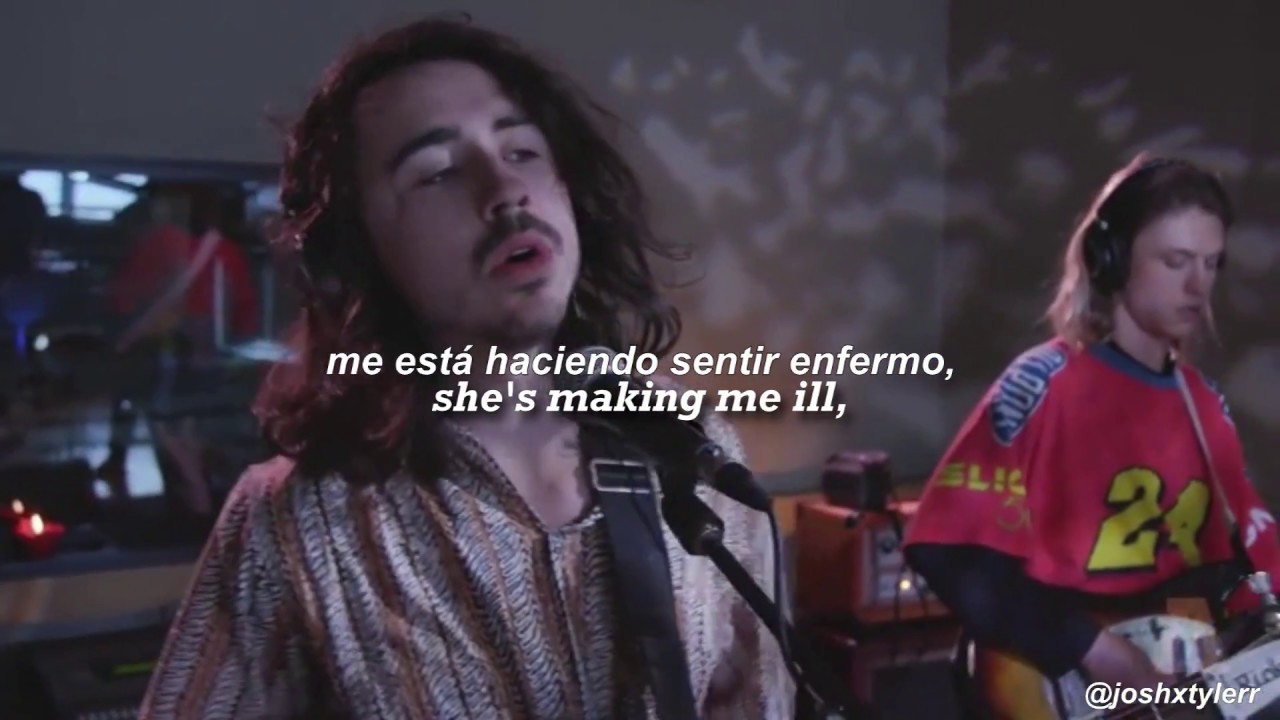 Gutter Girl Hot flash heat wave: Gutter Girl (Lyrics | Traducción al español) - YouTube