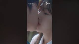 Mom And Dad Are Kissing? Ling Watermelon Cj Enm