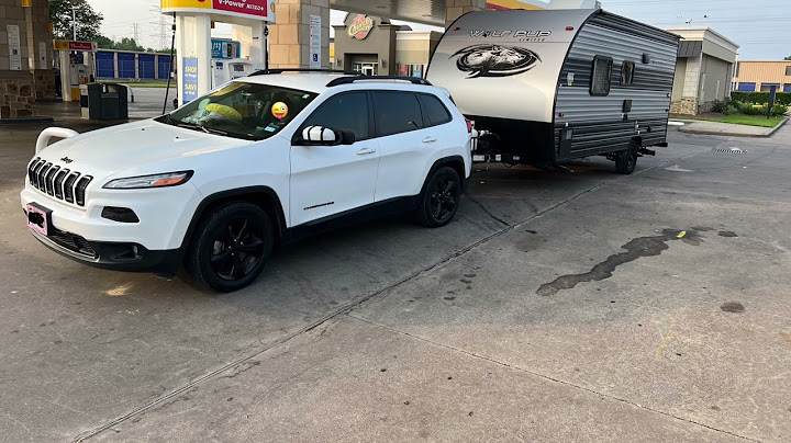 2014 jeep grand cherokee laredo towing capacity