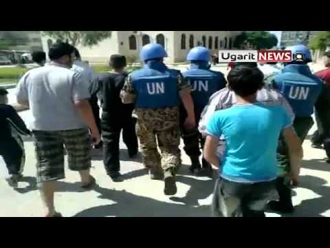 22 4  أوغاريت حماة زيارة المراقبين برفقة رحماني إلى جامع فاطمة ج6