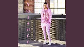 Watch Yojance Keep On Talking video