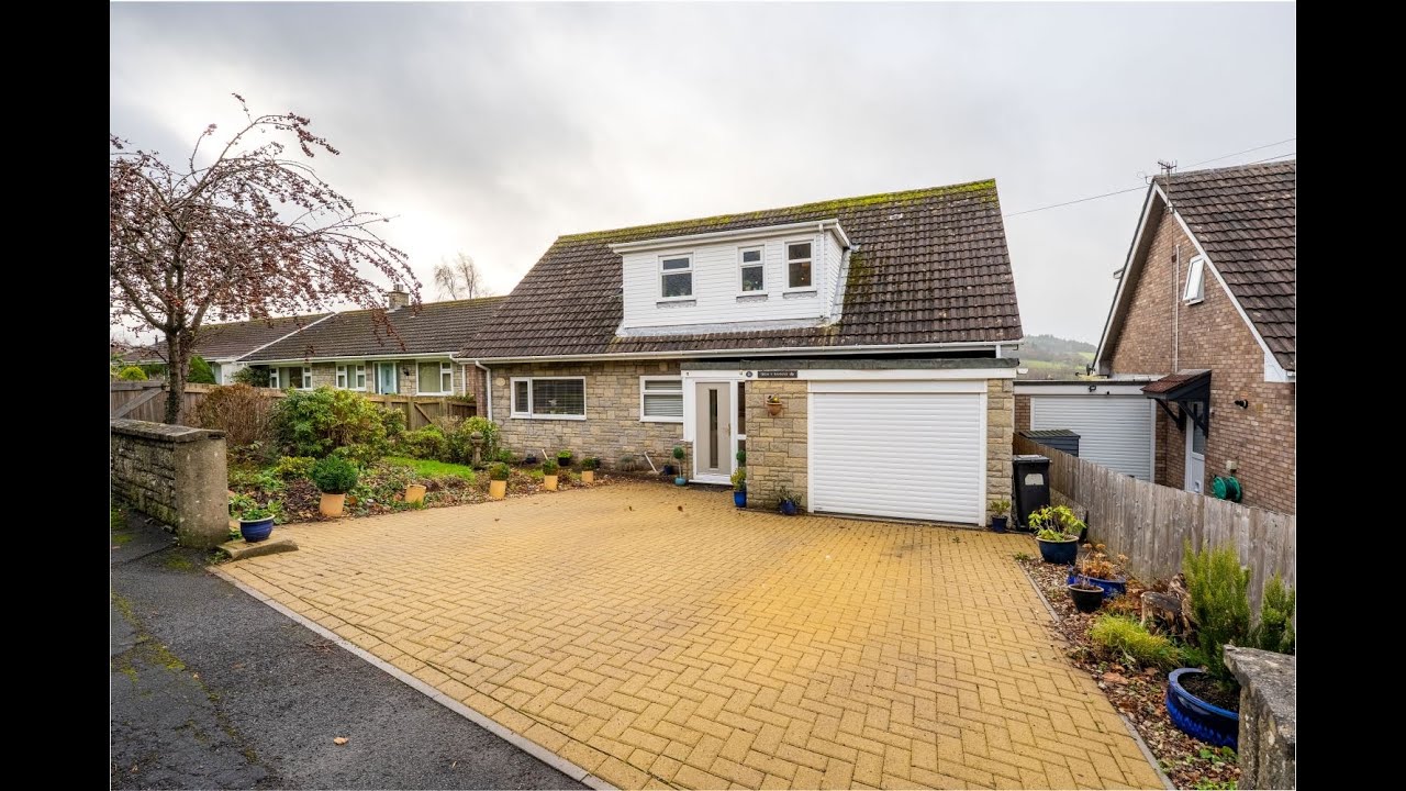 11 Camden Crescent Brecon