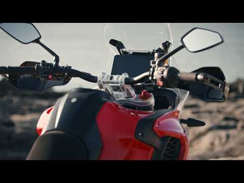 Neue Reiseenduro auf Steroide - MV Agusta Enduro Veloce Test