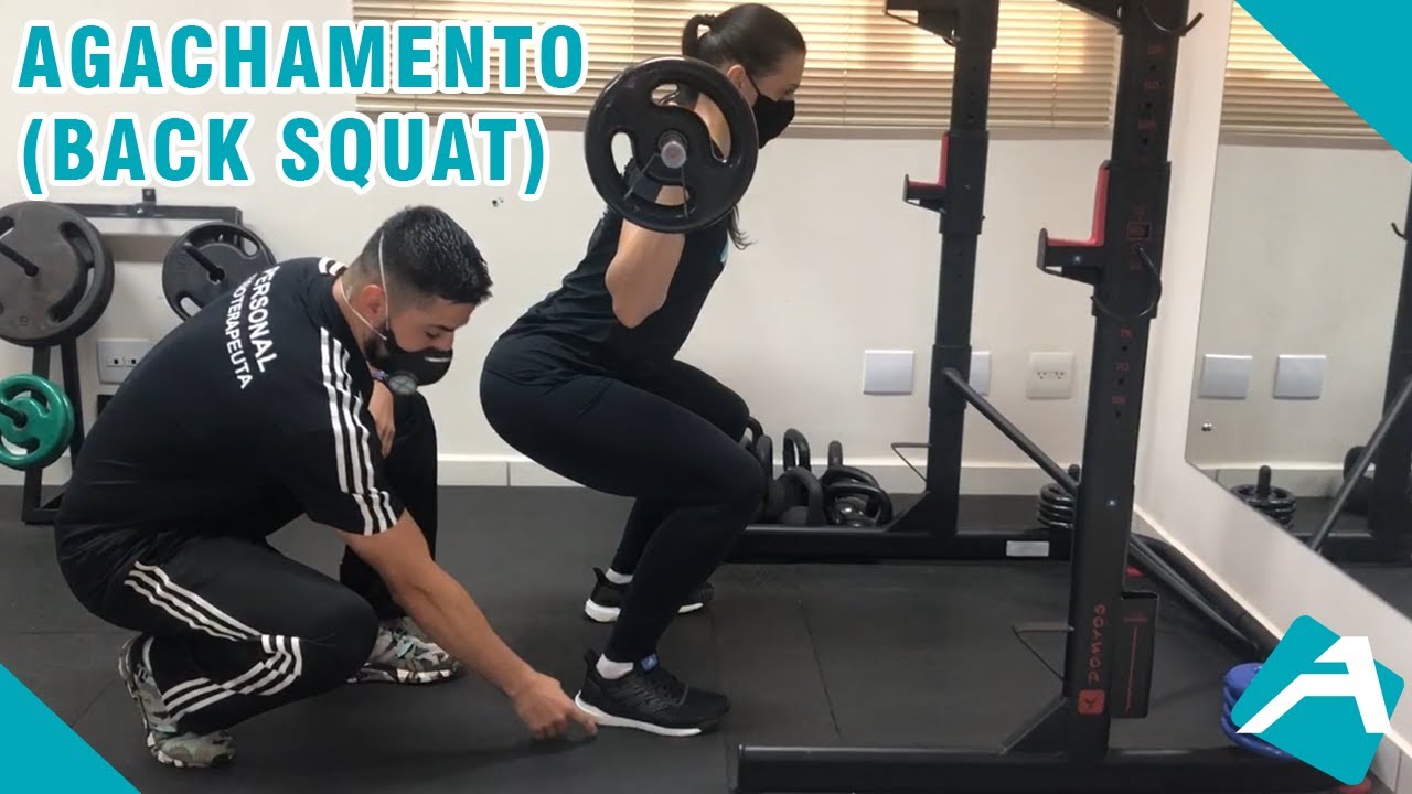 MUSCULAÇÃO: EXERCÍCIO AGACHAMENTO (BACK SQUAT) 