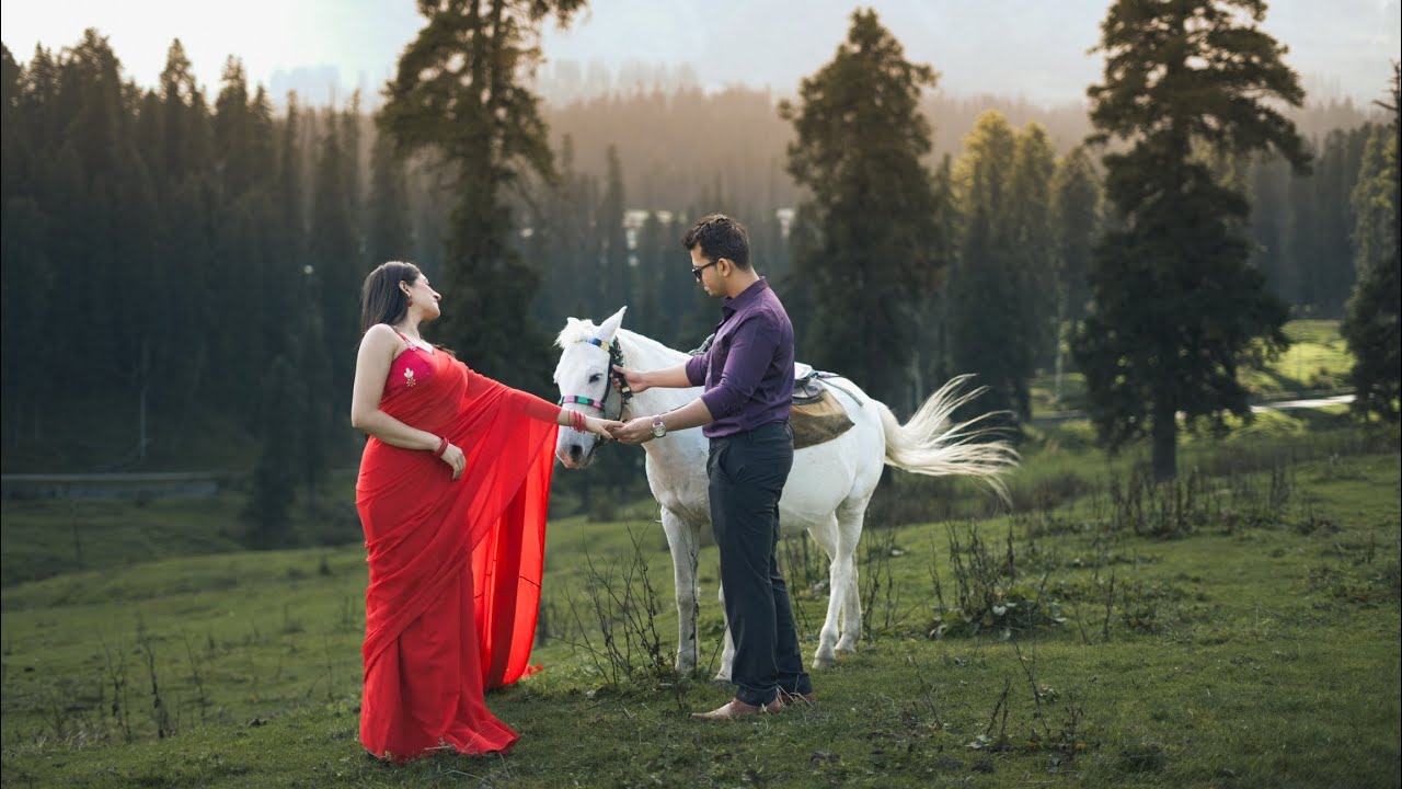 Simran and Jaideep Prewedding in Kashmir happy couple Book your shoot 