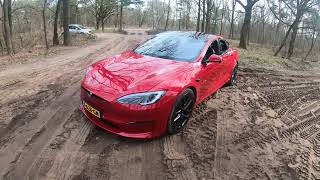 4K 2022 Model S Plaid Roadtrip to Berlin Including Drag strip Launch