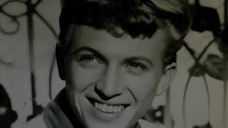 Singing the Blues  TOMMY STEELE (with lyrics)