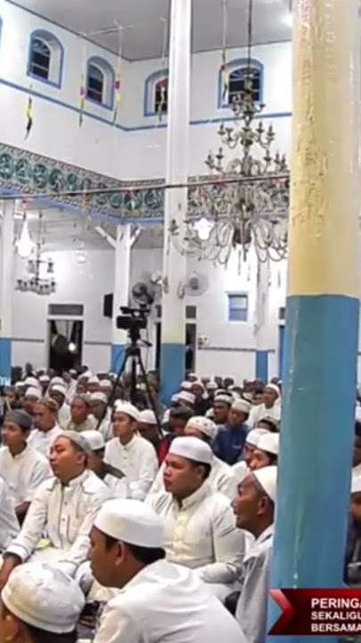 ust.Yanor di mesjid sungai banar amuntai