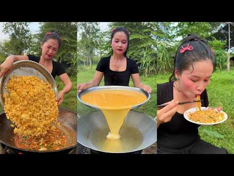 Cooking stir fried noodle with vegetable yummy recipe