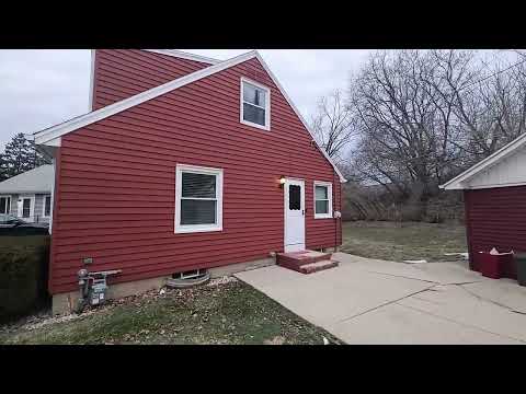 10528 W Madison St, West Allis, WI home video tour