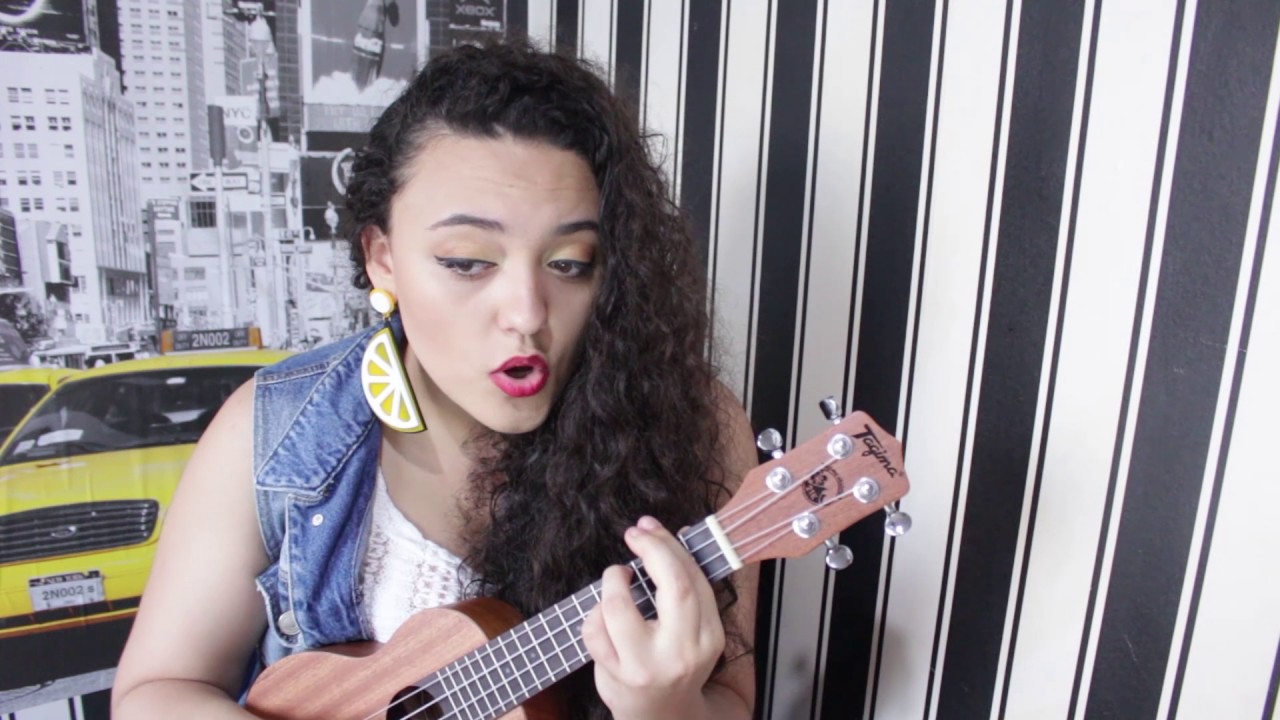 DESPACITO NATHALIA TEIXEIRA (ukulele cover) YouTube