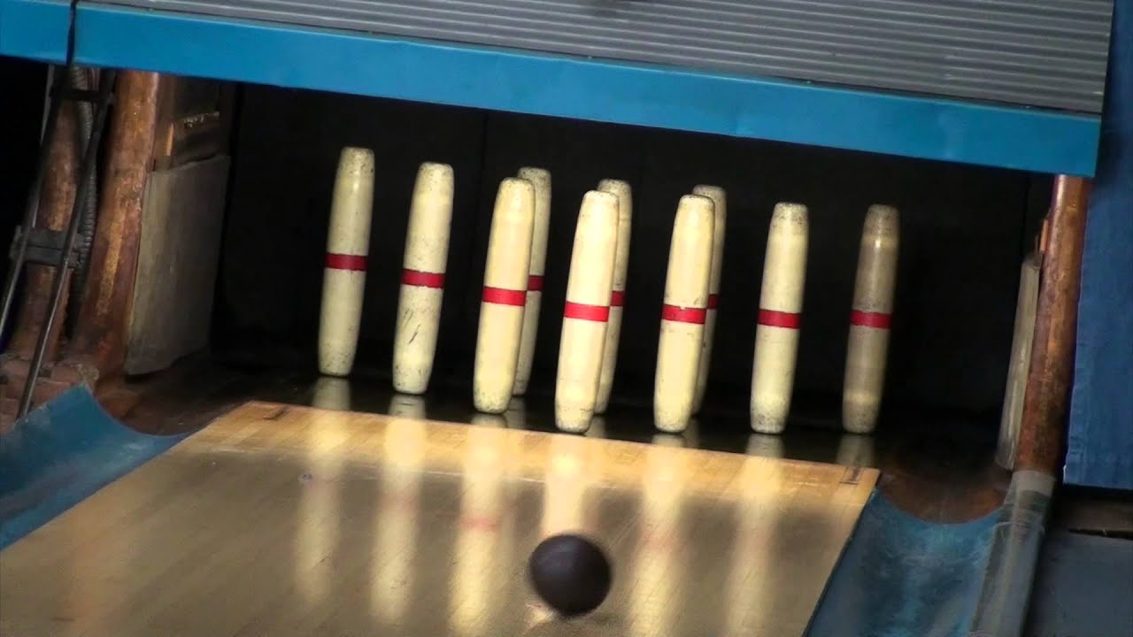 Rare Footage of Moose Sweater Candlepin Bowling in Maine - YouTube