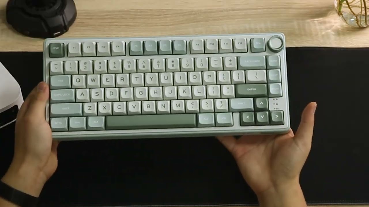 Royal Kludge R65 Wired Mechanical Keyboard