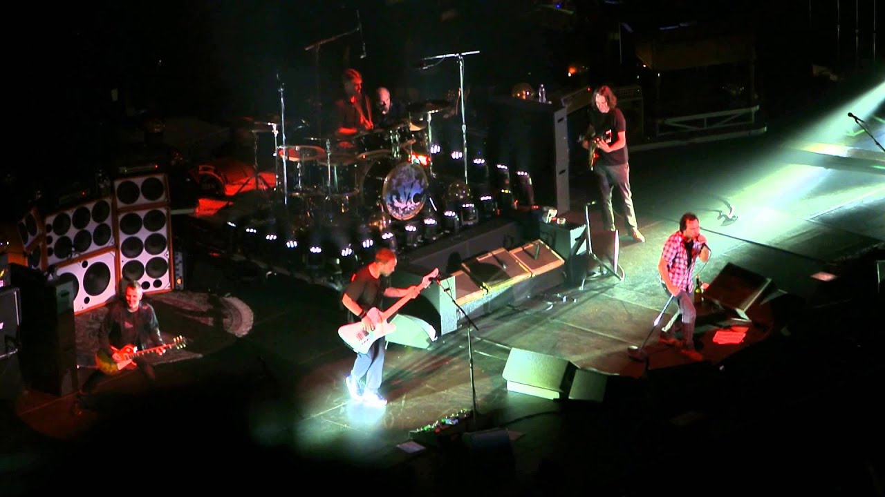 Pearl Jam "getaway" live debut!!! at Charlotte NC YouTube