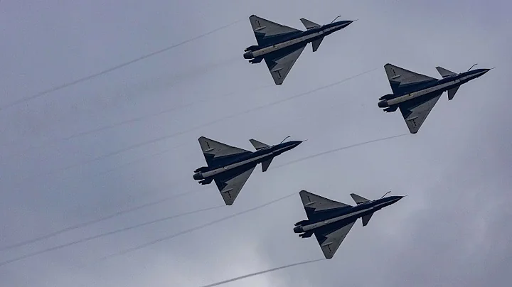 China to display most advanced fighter jets, aircraft at Zhuhai Airshow - DayDayNews